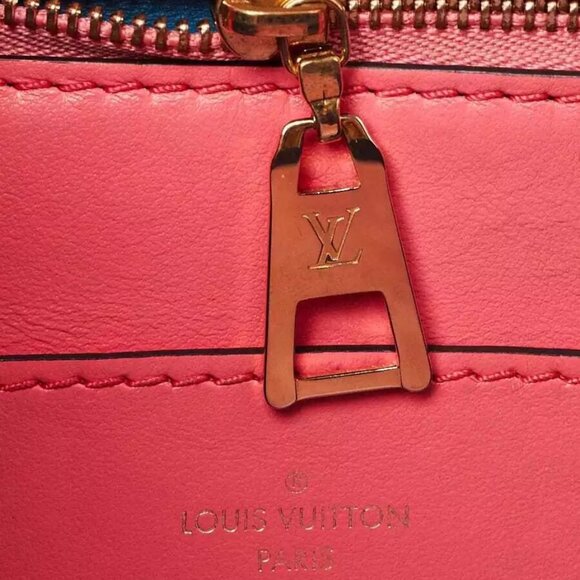 Louis Vuitton Dahlia Leather LV Pont 9 Shoulder Bag - Picture 9 of 11